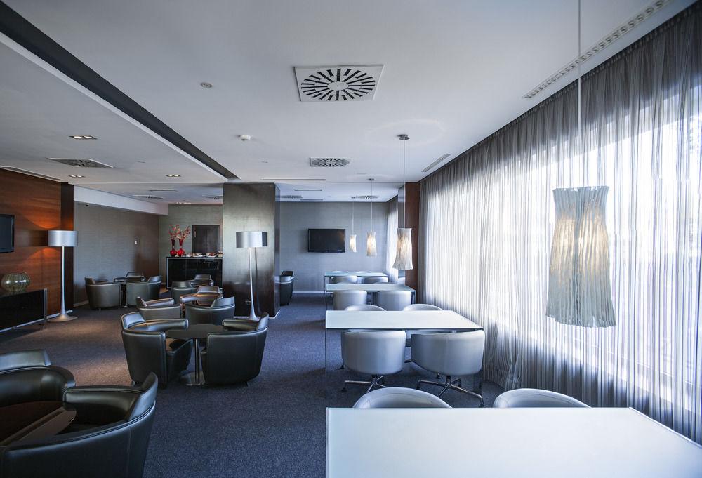 Ac Hotel Huelva By Marriott 외부 사진