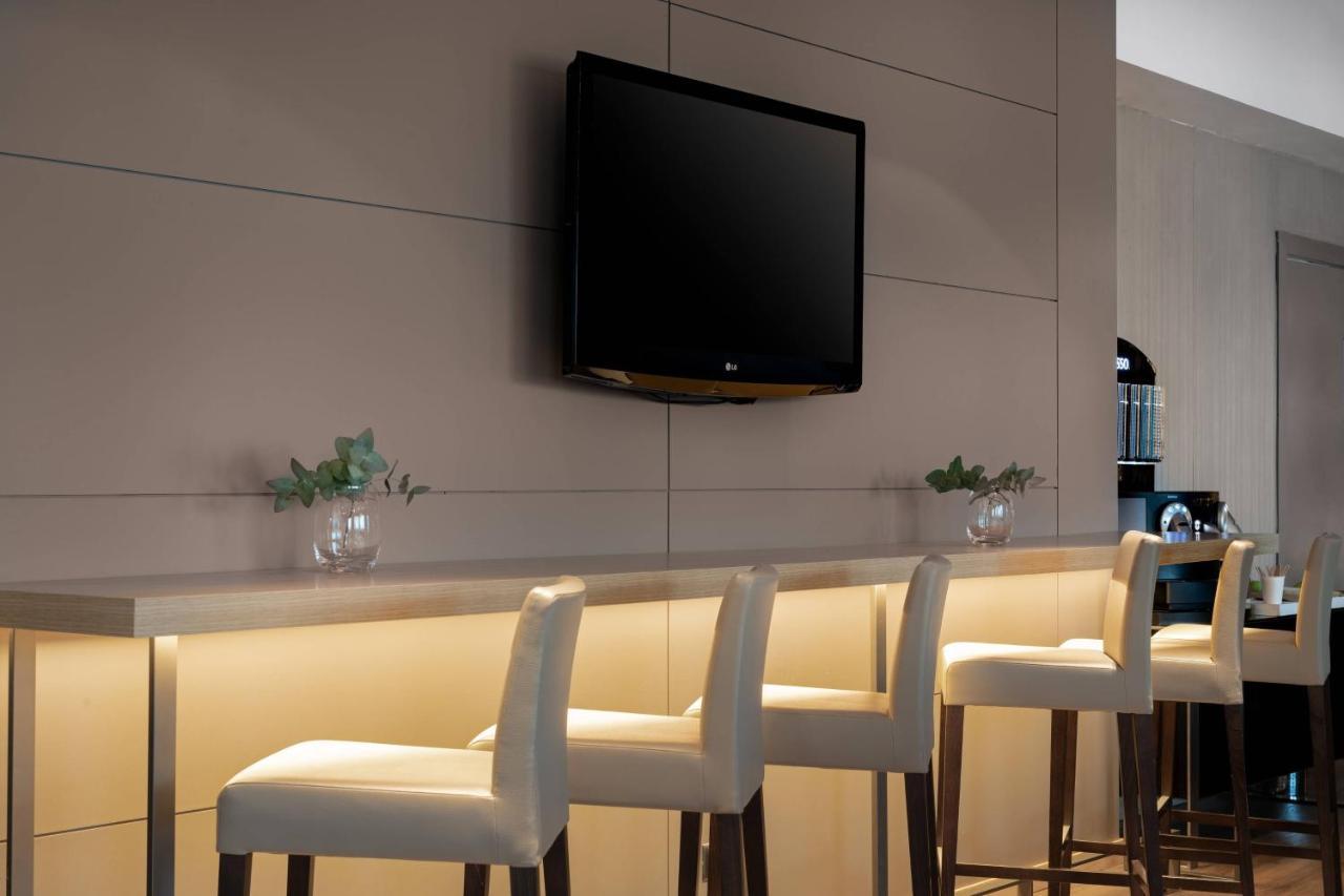Ac Hotel Huelva By Marriott 외부 사진