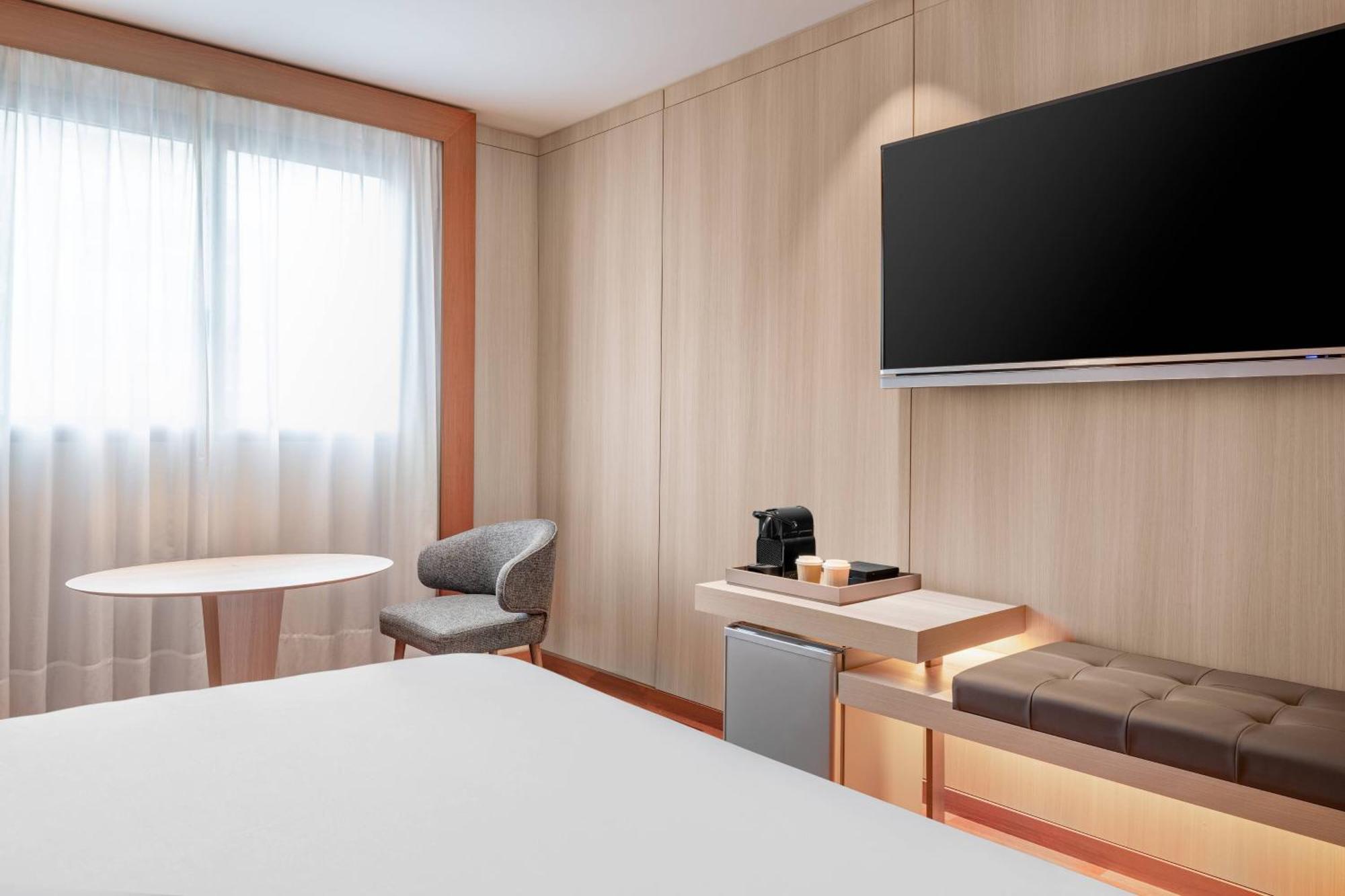 Ac Hotel Huelva By Marriott 외부 사진