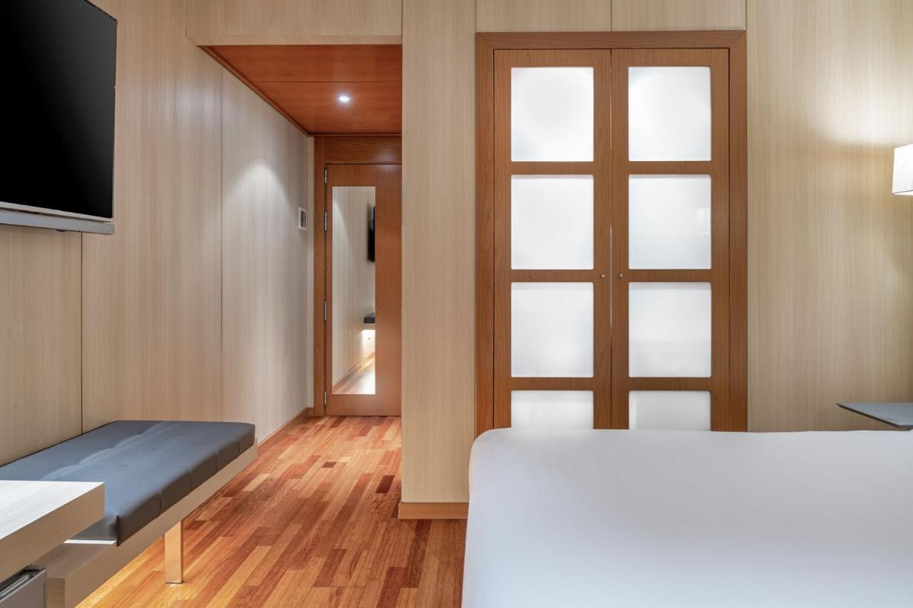 Ac Hotel Huelva By Marriott 외부 사진